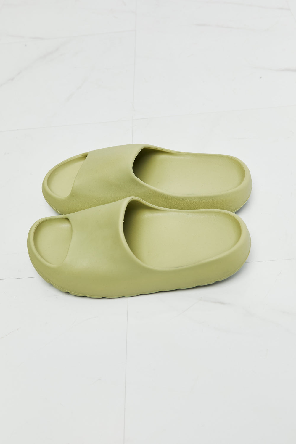 Comfort Cloud Green | Slides