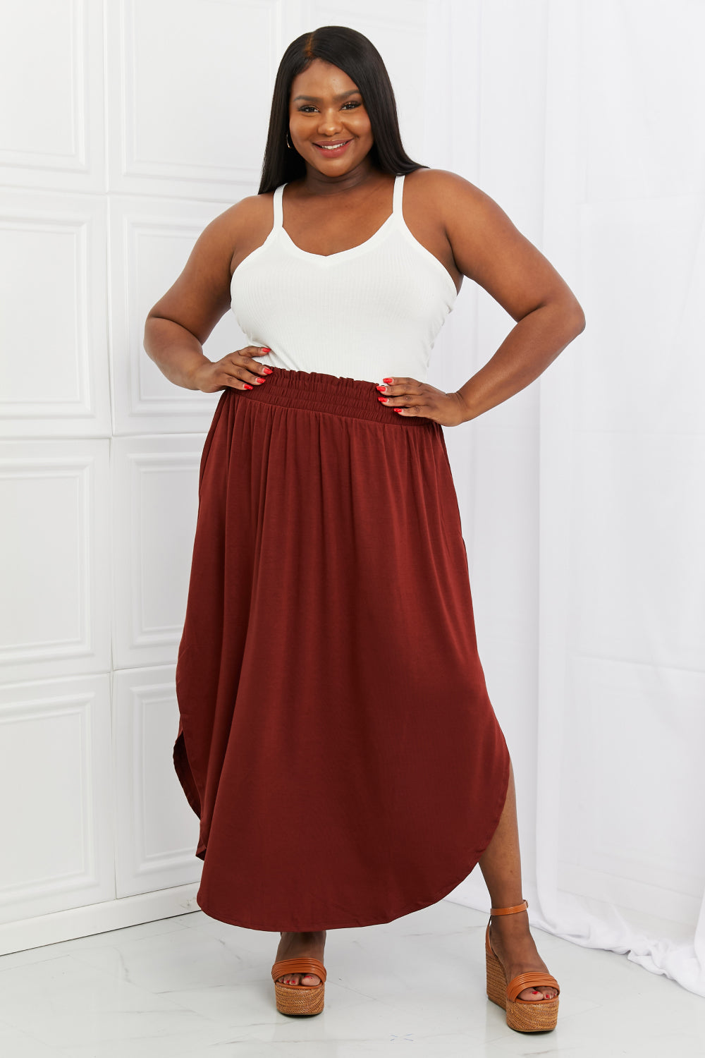 Side Scoop Scrunch in Dark Rust | Skirt