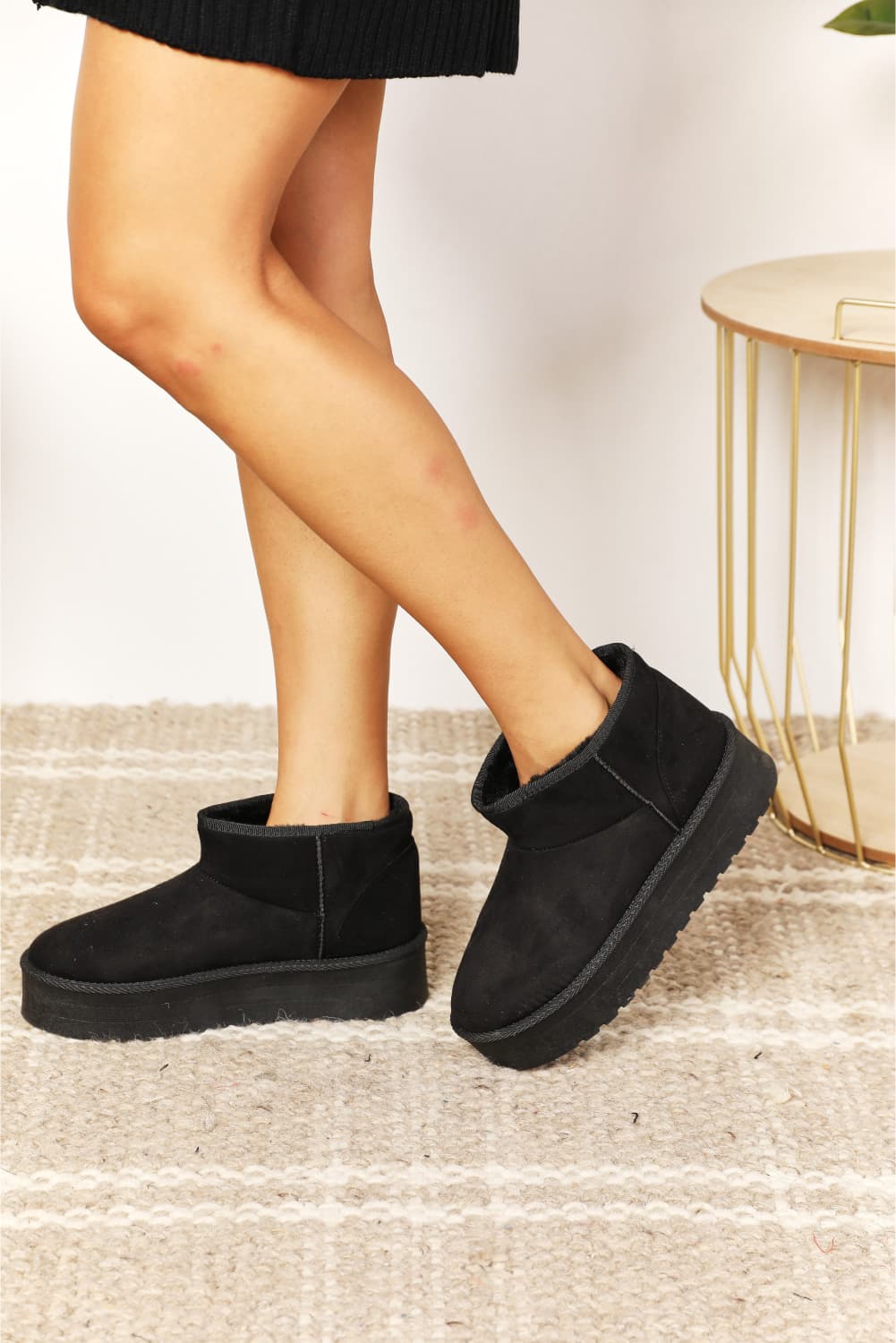 Fleece Lined Chunky Platform Mini | Boots