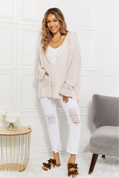 High Rise Slim Straight Ripped | Jeans