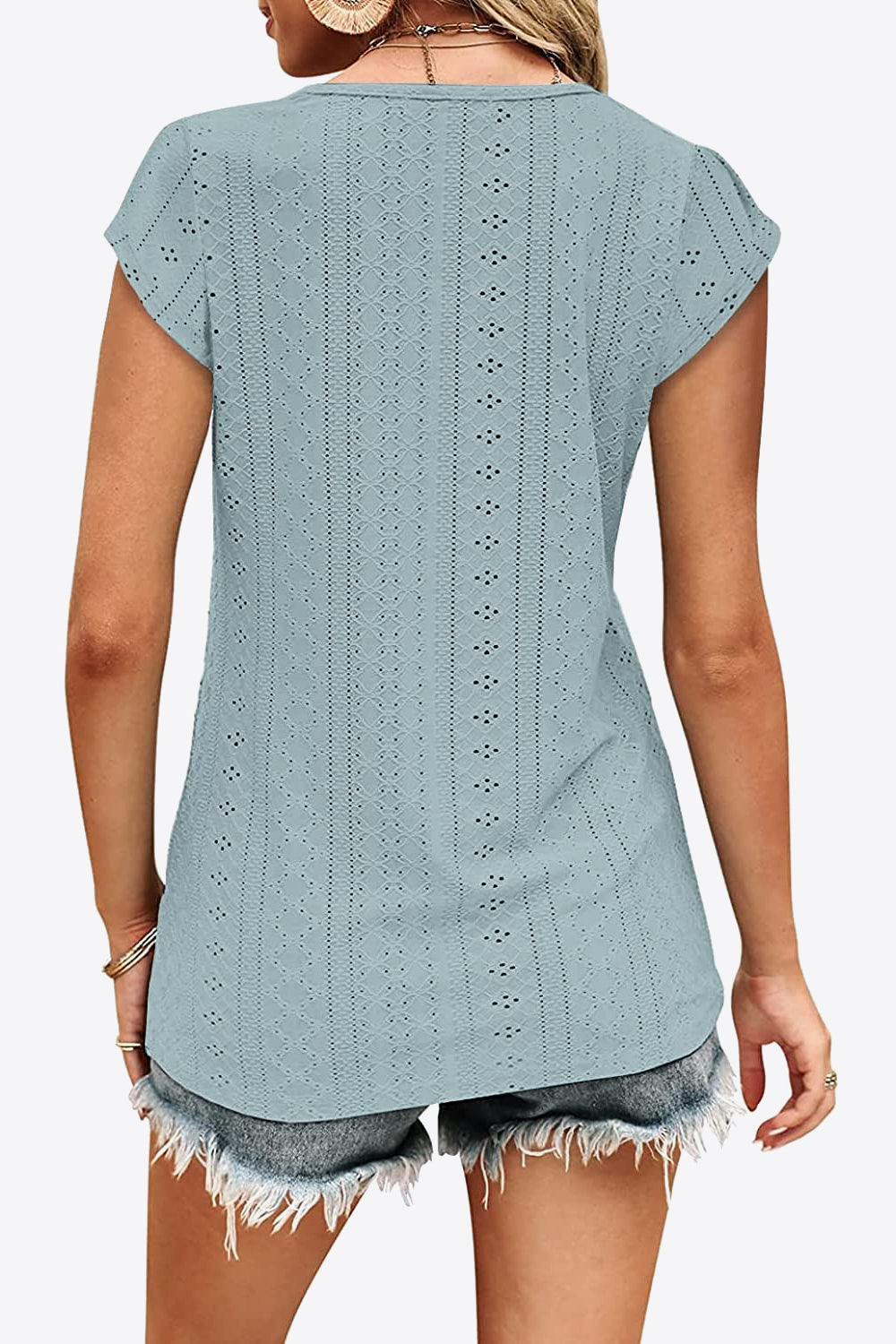 Eyelet V-Neck | Tee