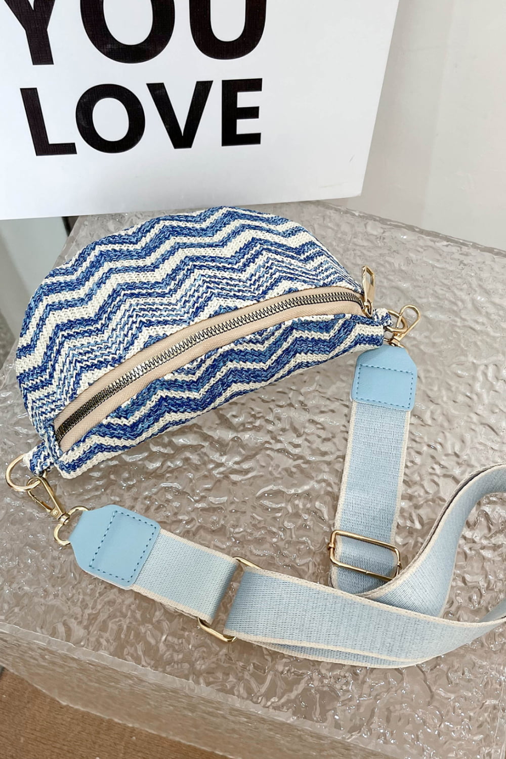Zigzag Straw | Sling Bag