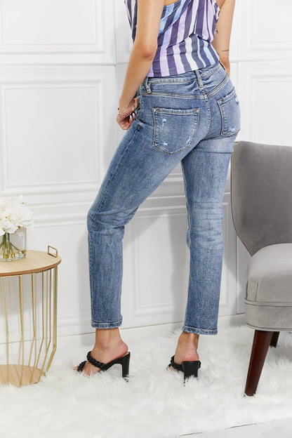 Amara High Rise Slim Straight | Jeans