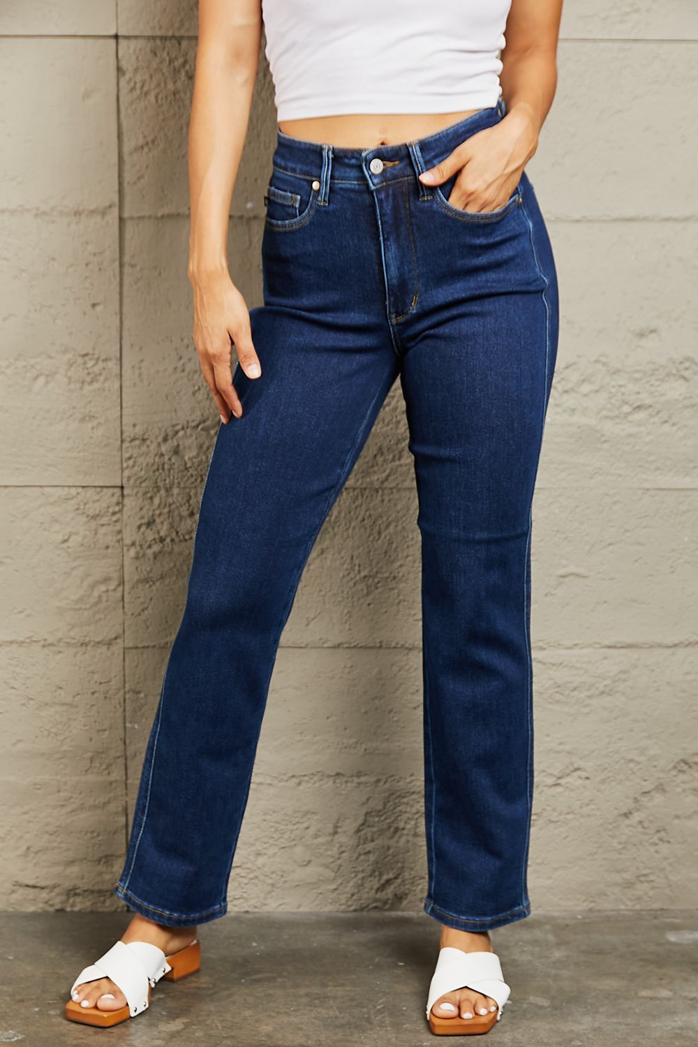 Tummy Control High Waisted Straight | Jeans