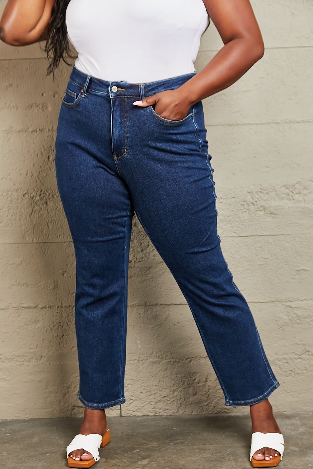 Tummy Control High Waisted Straight | Jeans