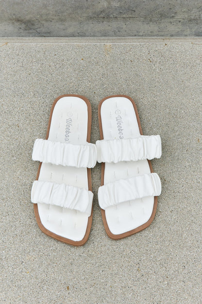 White Double Strap Scrunch | Sandal