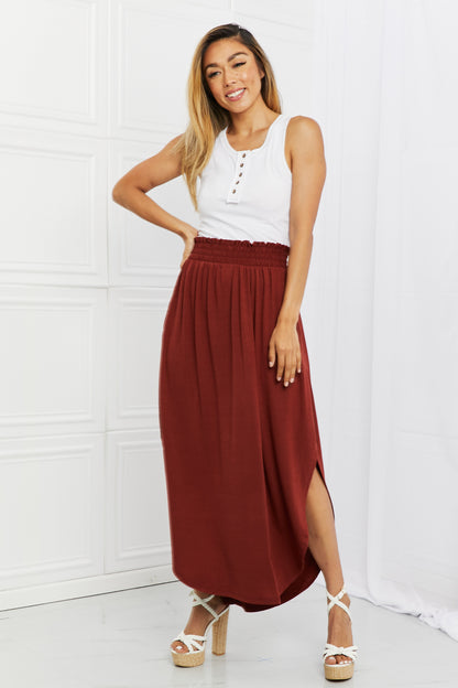 Side Scoop Scrunch in Dark Rust | Skirt