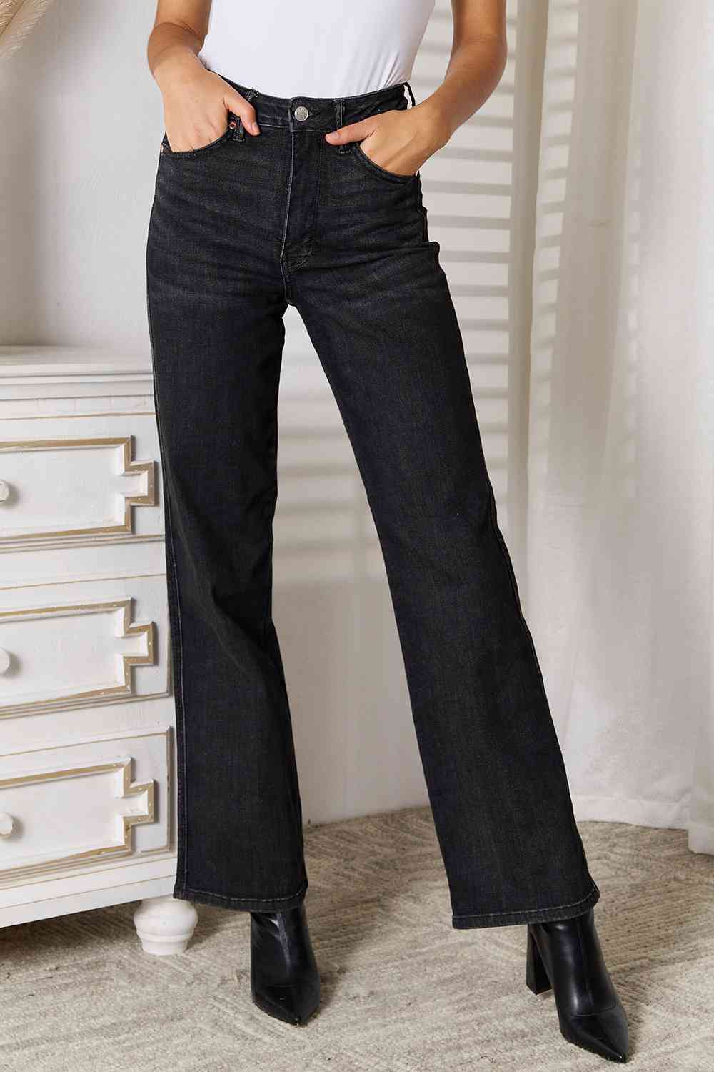 Tummy Control Washed Black Straight | Jeans