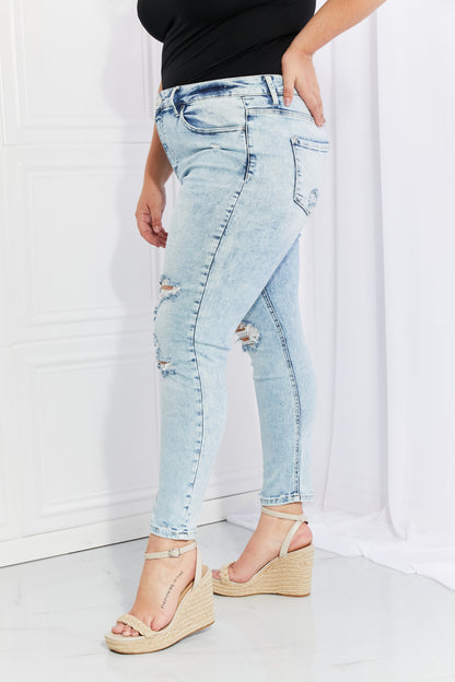 Distressed but Never Stressed | Jeans