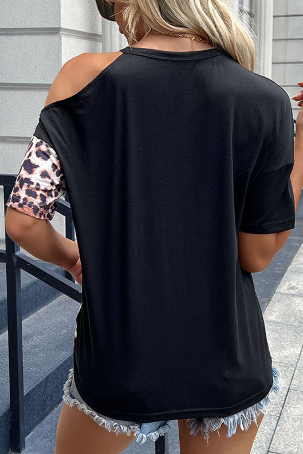 Spliced Leopard Cold-Shoulder | Tee