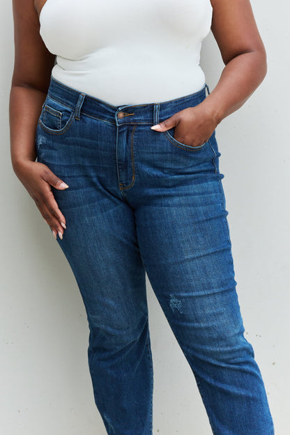 Mid Rise Cropped Relax Fit | Jeans