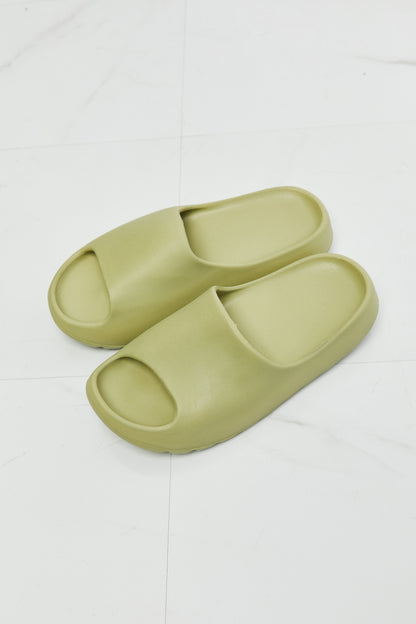 Comfort Cloud Green | Slides