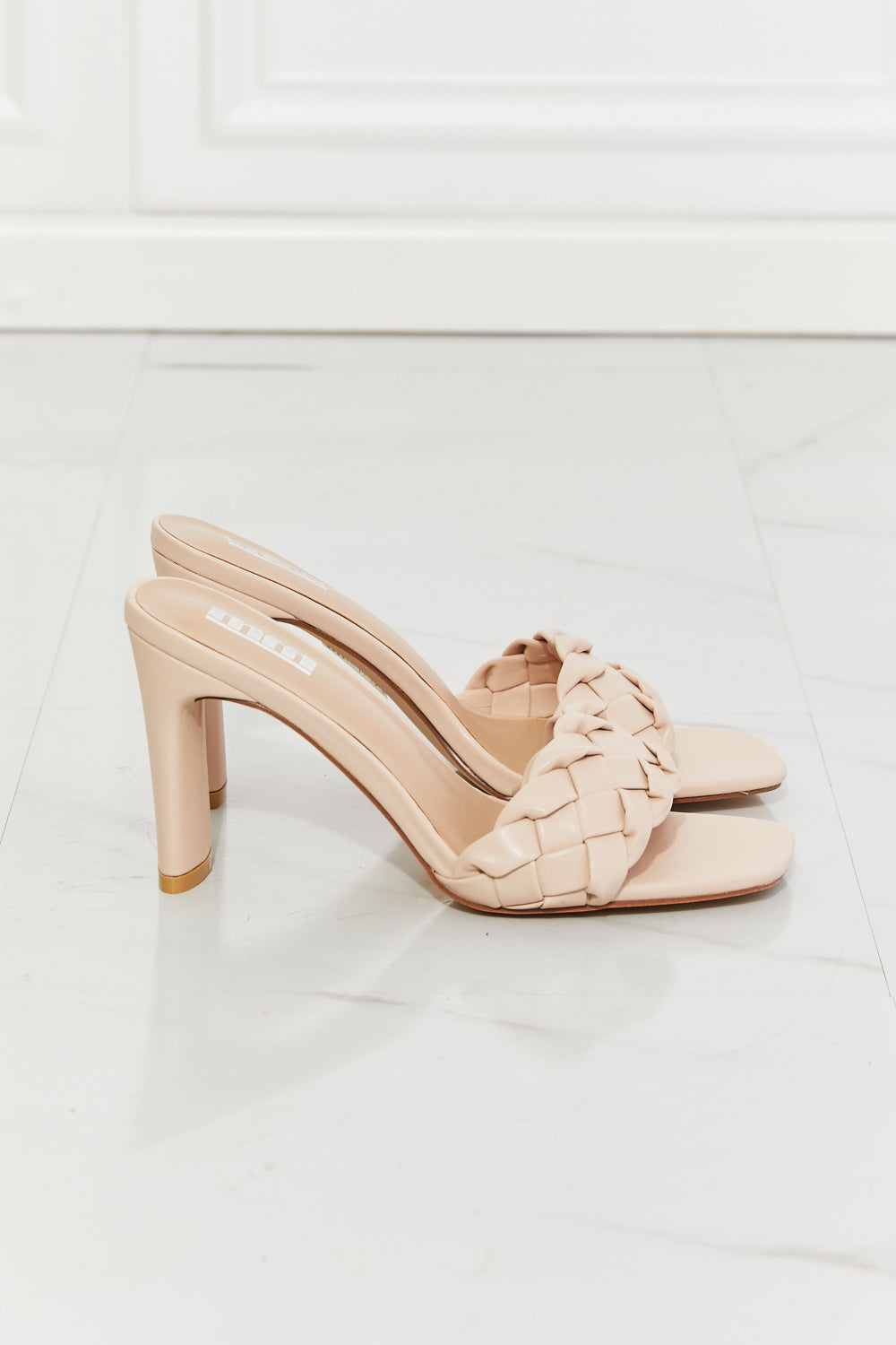 Braided Block Heel in Beige | Sandals