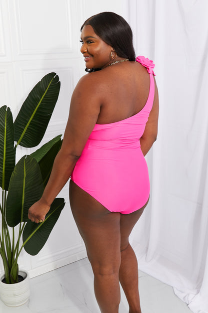 Dive Deep End One-Shoulder | One-Piece Swimsuit