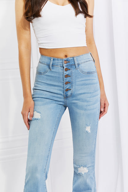 ess Button Flare | Jeans