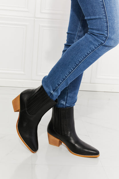 Stacked Heel Chelsea in Black | Boot