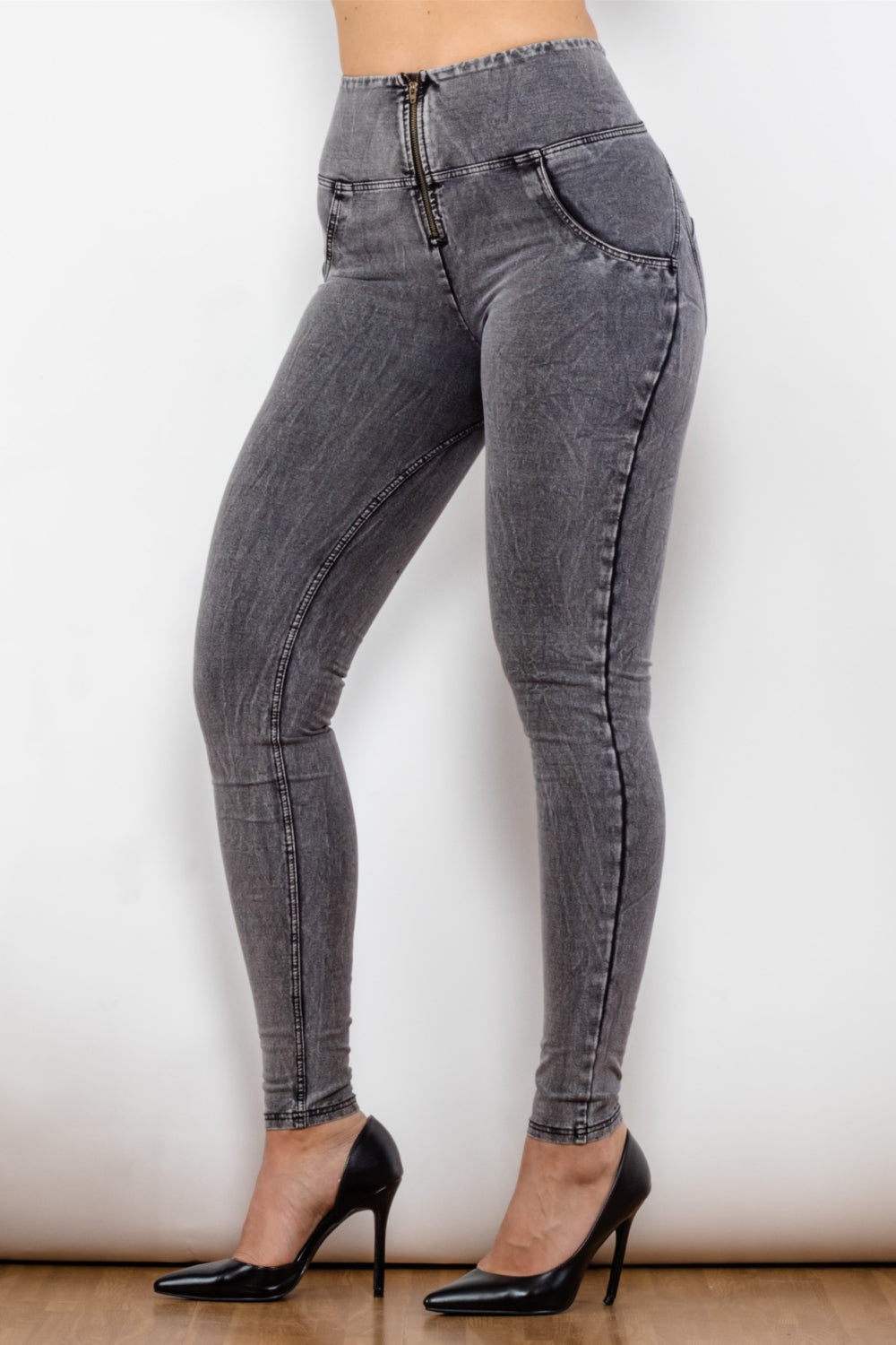 Comfy Huggers Zip Closure Skinny | Jeans