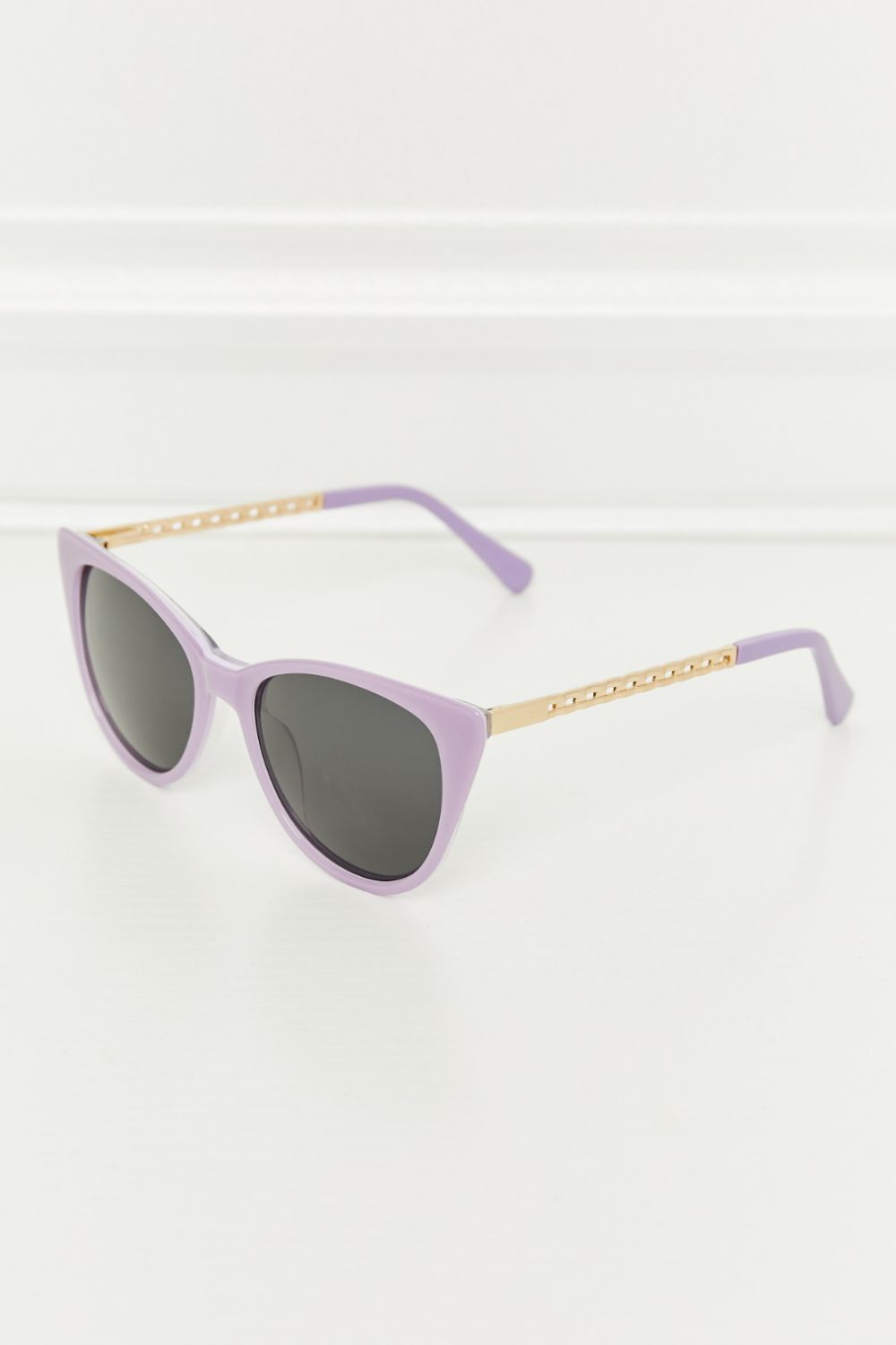 Cat-Eye Polarized Lens | Sunglasses