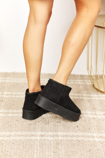 Fleece Lined Chunky Platform Mini | Boots