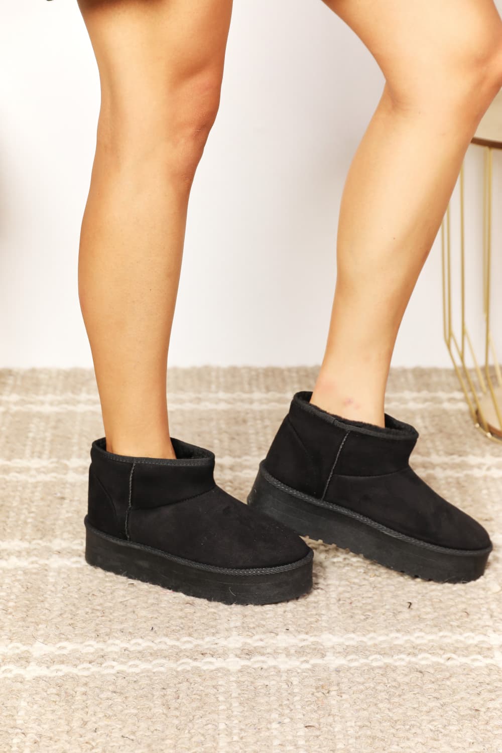 Fleece Lined Chunky Platform Mini | Boots