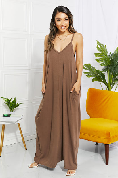 Beach Vibes Cami Maxi in Mocha| Dress