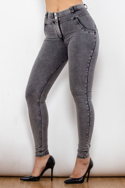 Comfy Huggers Gray Buttoned Skinny Long | Jeans
