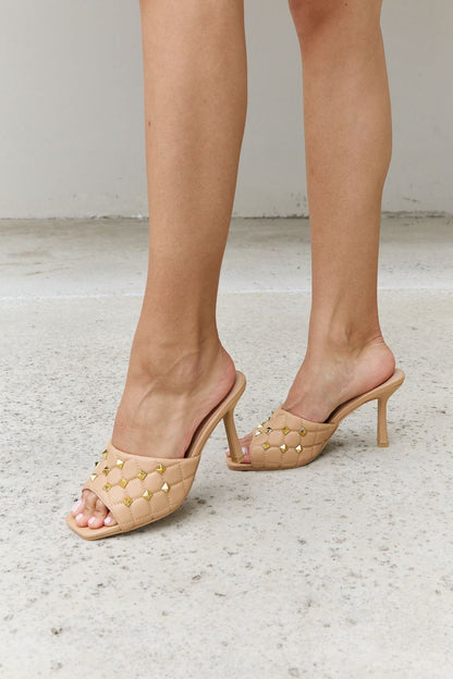 Square Toe Quilted Mule | Heels in Nude