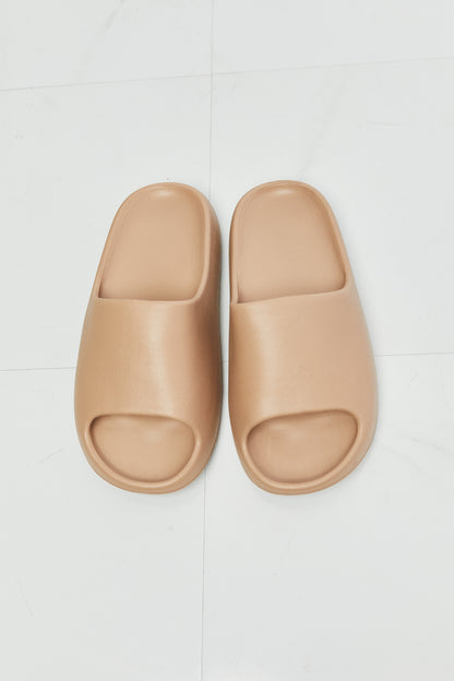 Comfort Cloud Beige | Slides