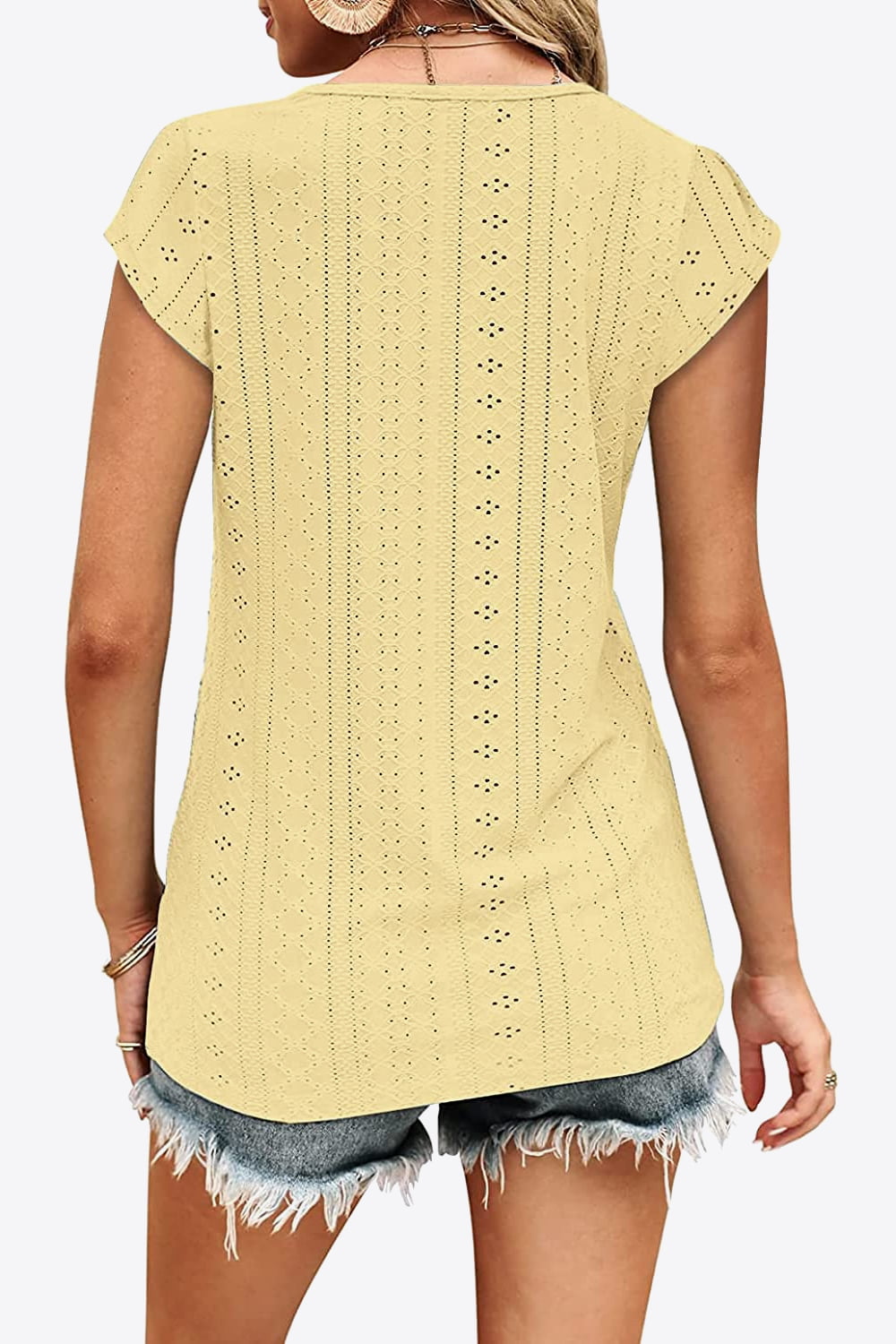 Eyelet V-Neck | Tee