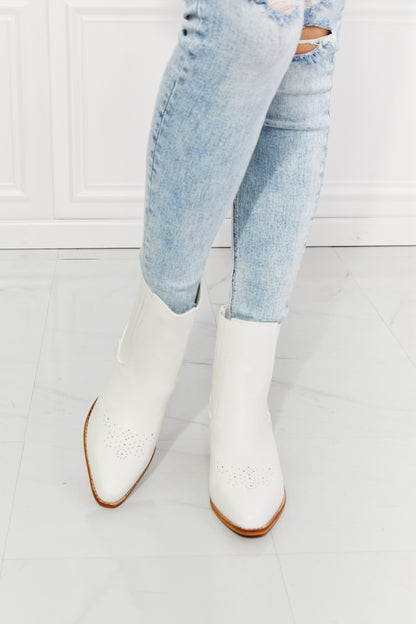 Stacked Heel Chelsea in White | Boot