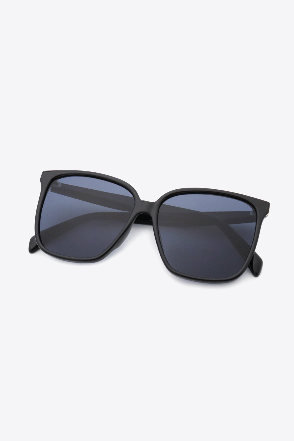 Thin Frame Wayfarer | Sunglasses