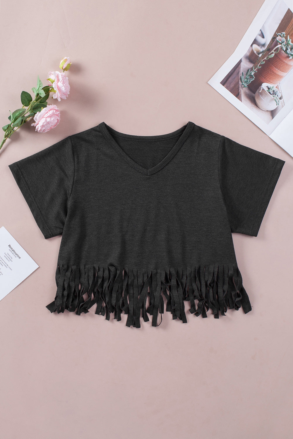 V-Neck Fringe Hem | T-Shirt