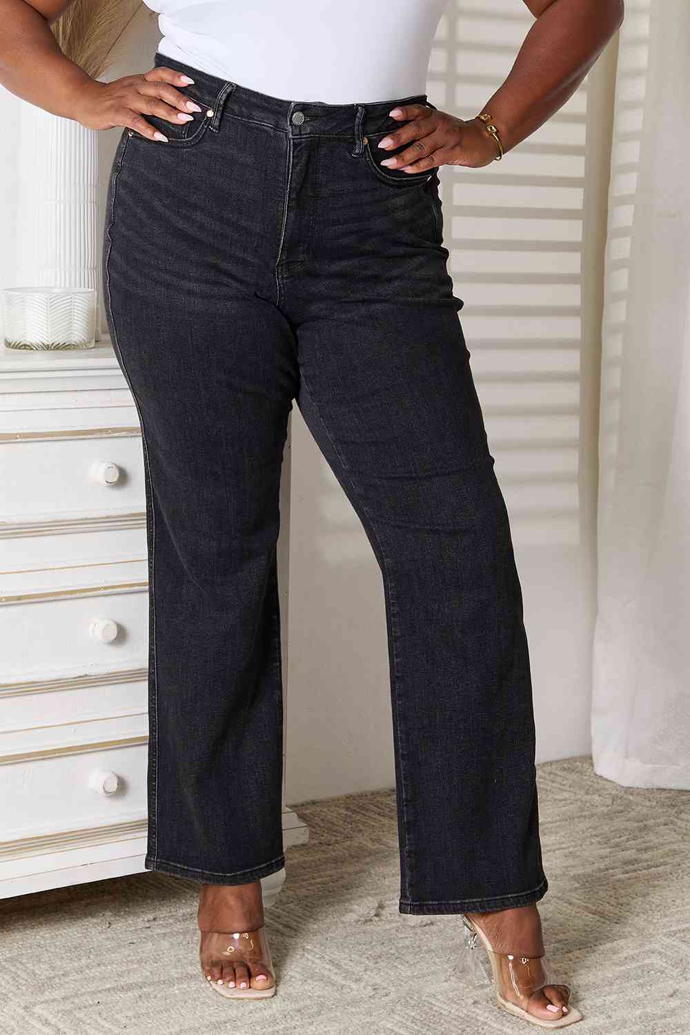 Tummy Control Washed Black Straight | Jeans