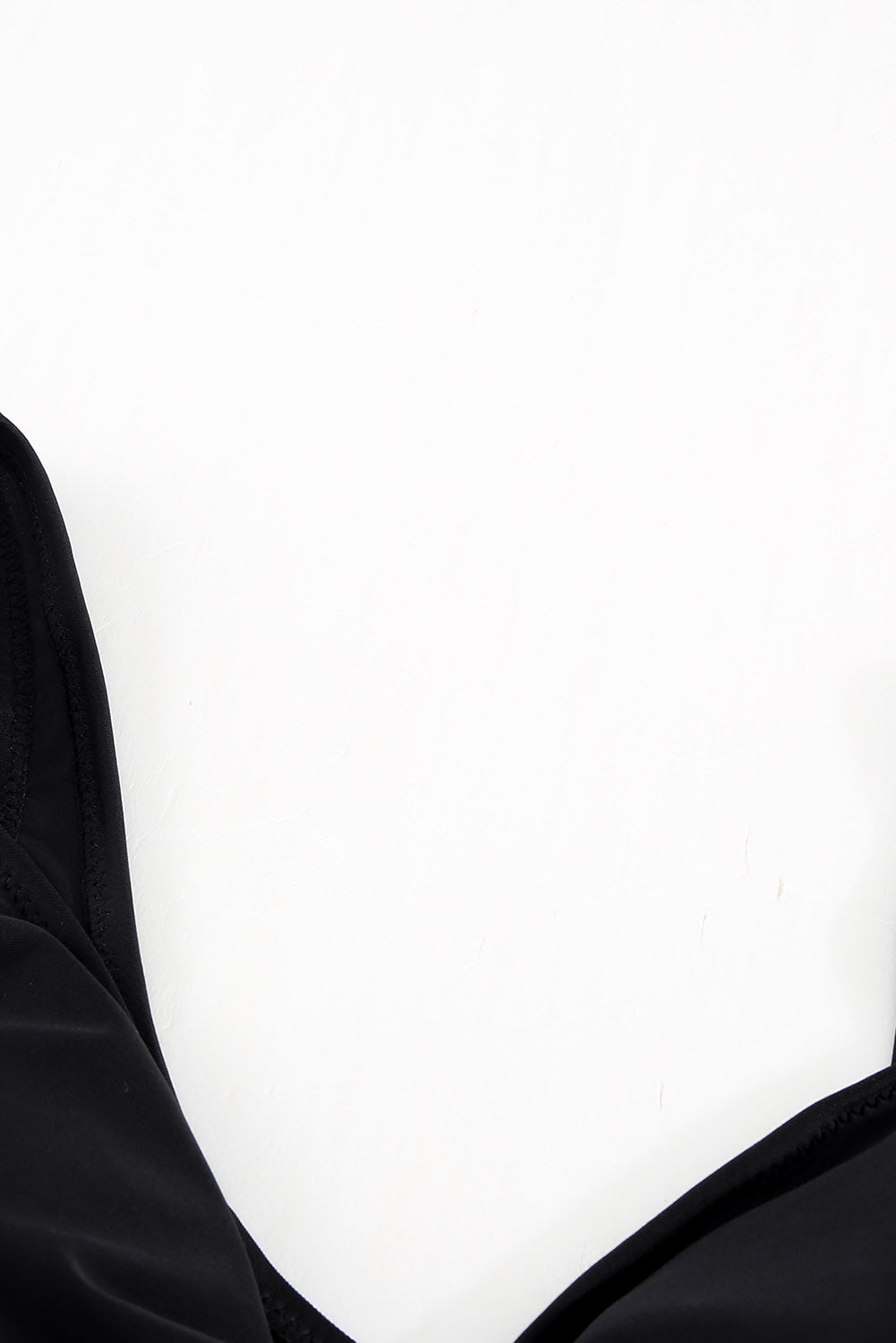 Two-Tone Crisscross Frill Trim | Two-Piece Swimsuit