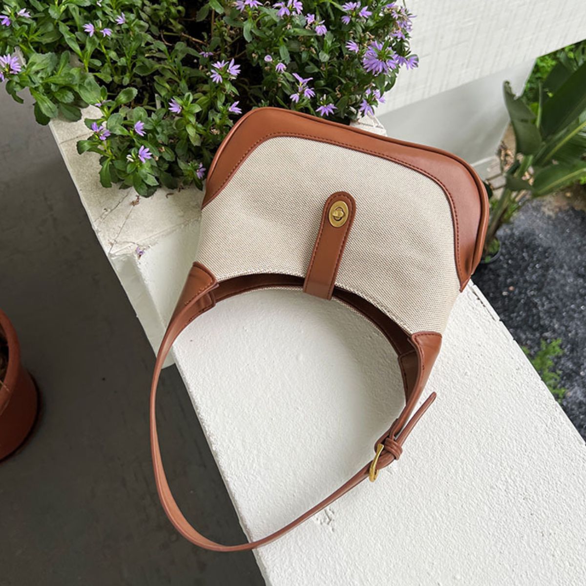 Two Color Canvas | Shoulder Bag