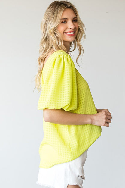 Short Balloon Sleeve | Blouse