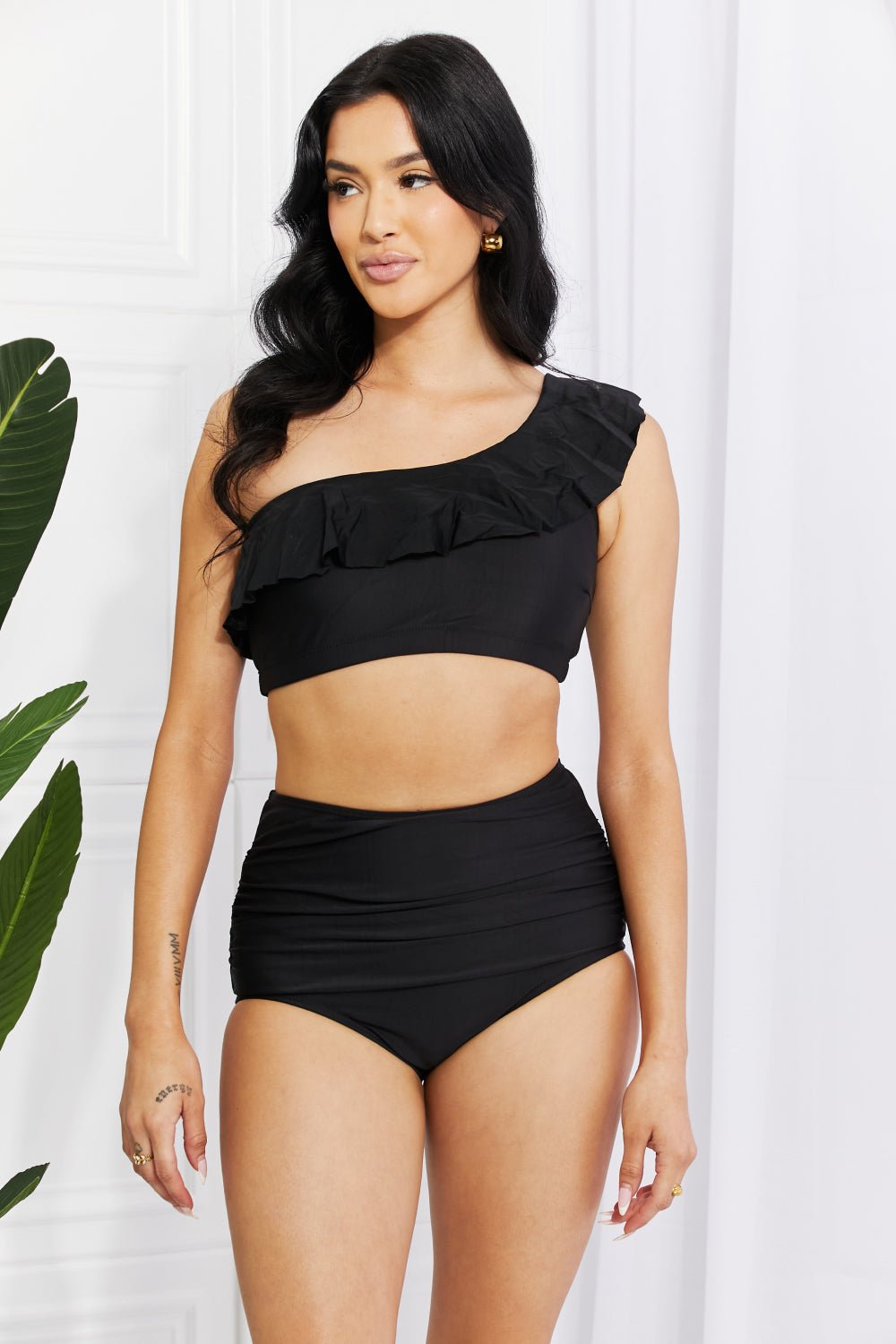 Black Ruffle One-Shoulder | Bikini
