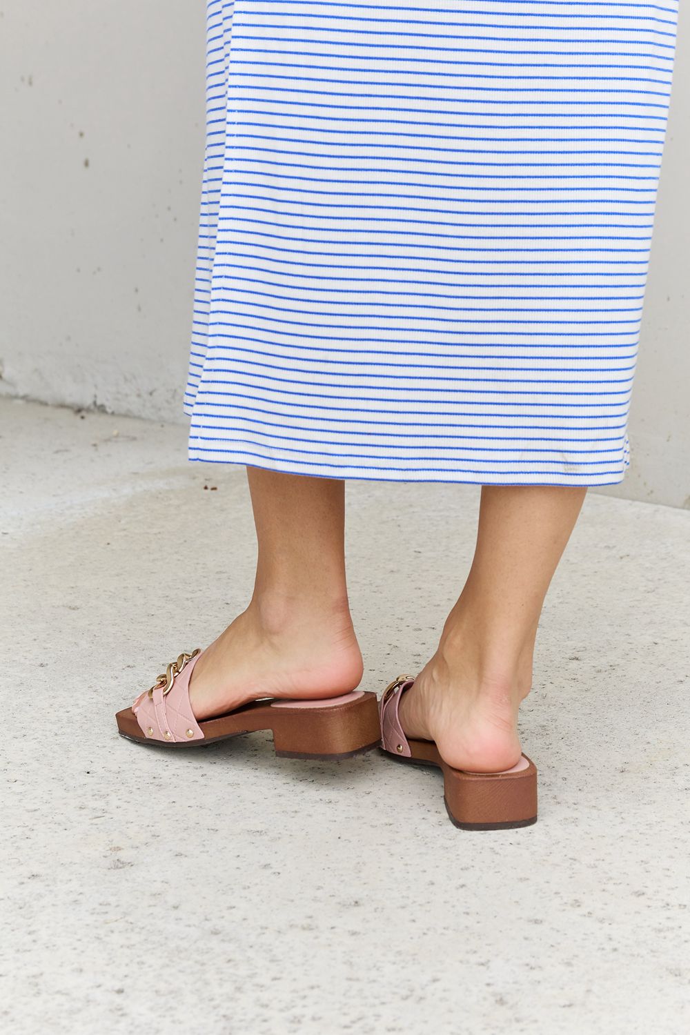 Square Toe Chain Clog | Sandal in Blush