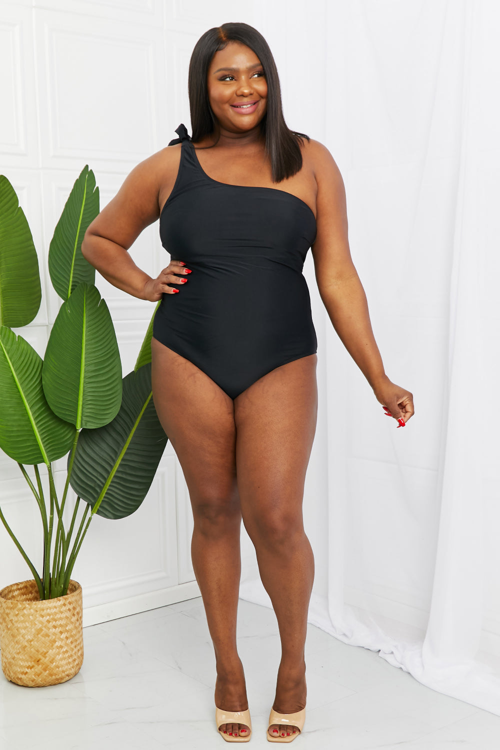 Dive Deep | One-Shoulder One-Piece Swimsuit