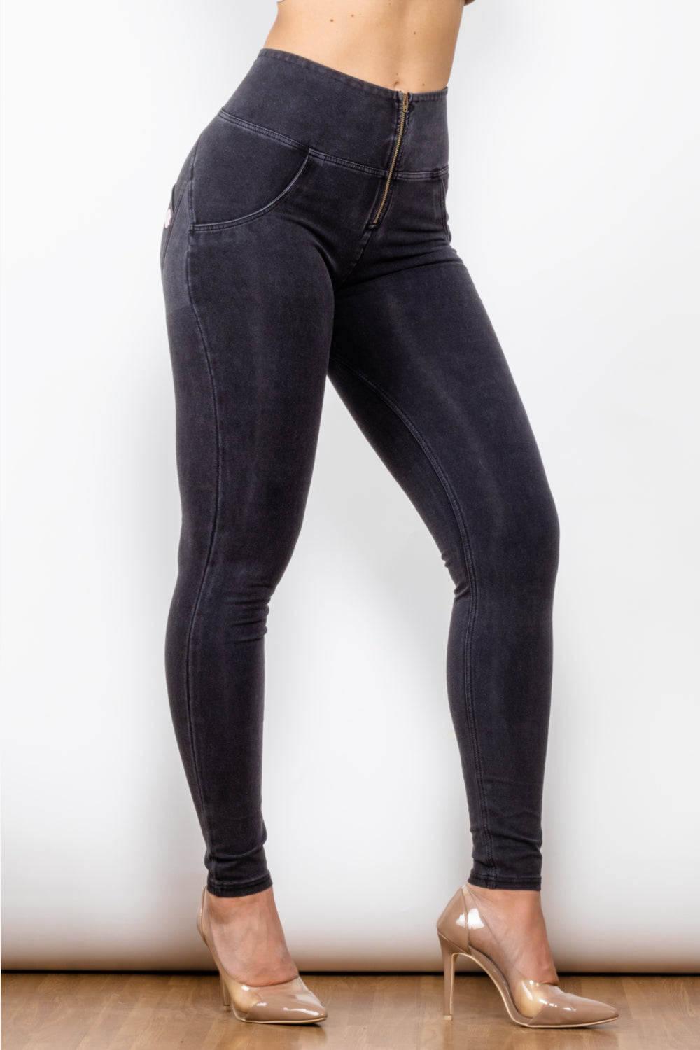 Comfy Huggers Zip Closure Skinny | Jeans