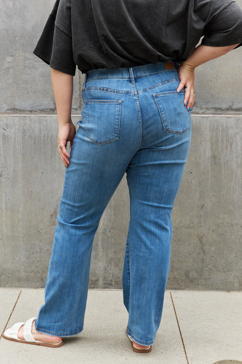 High Waist Pull On Slim Bootcut | Jeans