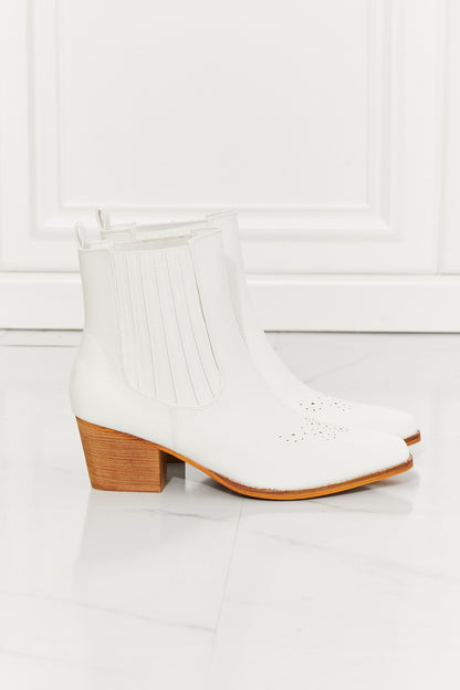 Stacked Heel Chelsea in White | Boot