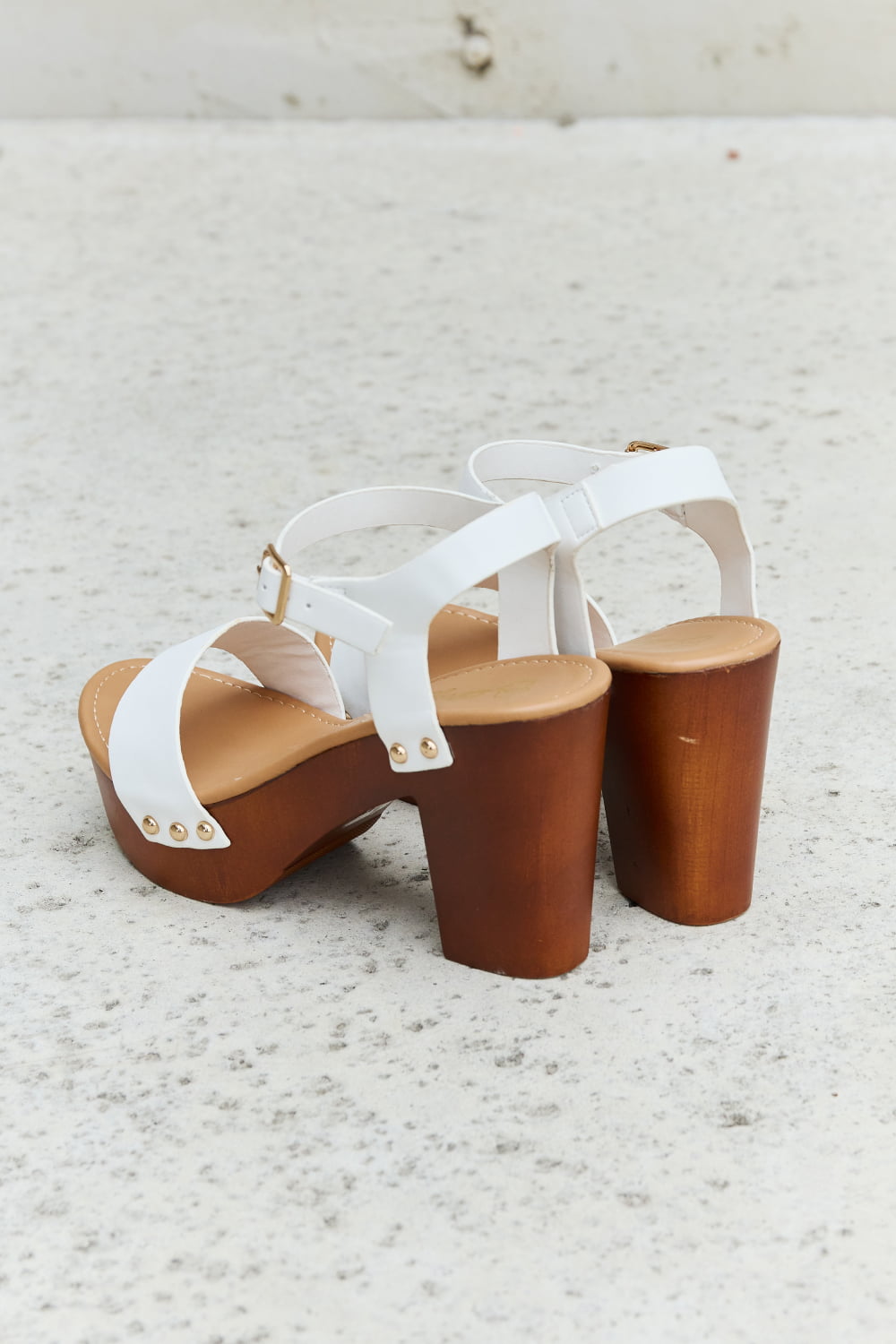 Wooden Platform Strap | Heels