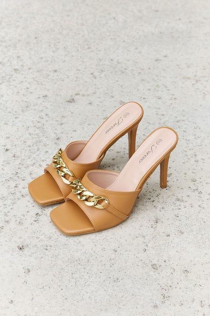 Single Strap Chain Mule | Heels in Tan